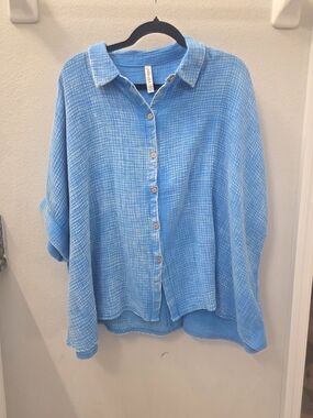 Zenana Outfitters Light Blue Textured Button Shirt